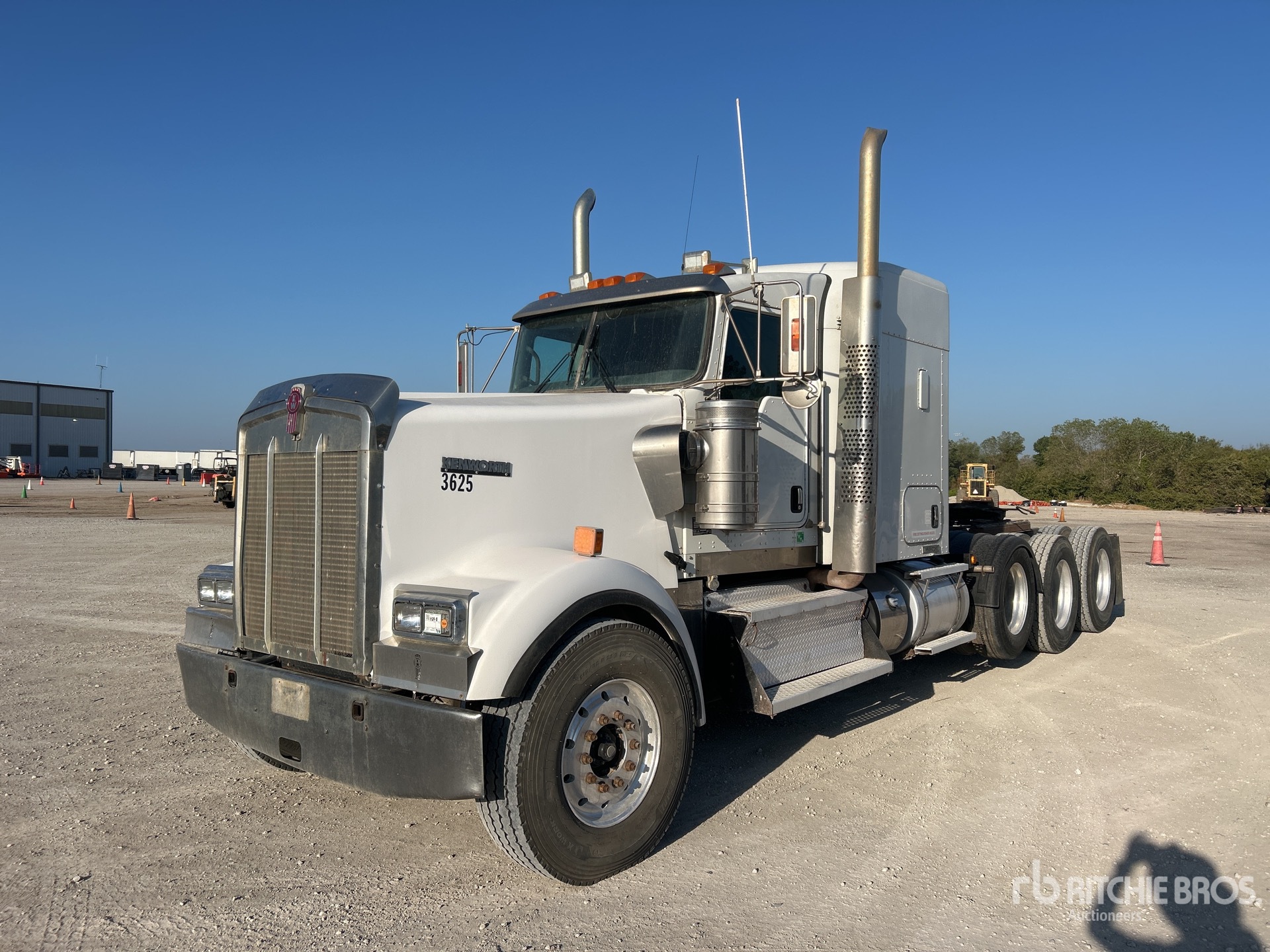 2012 Kenworth W900