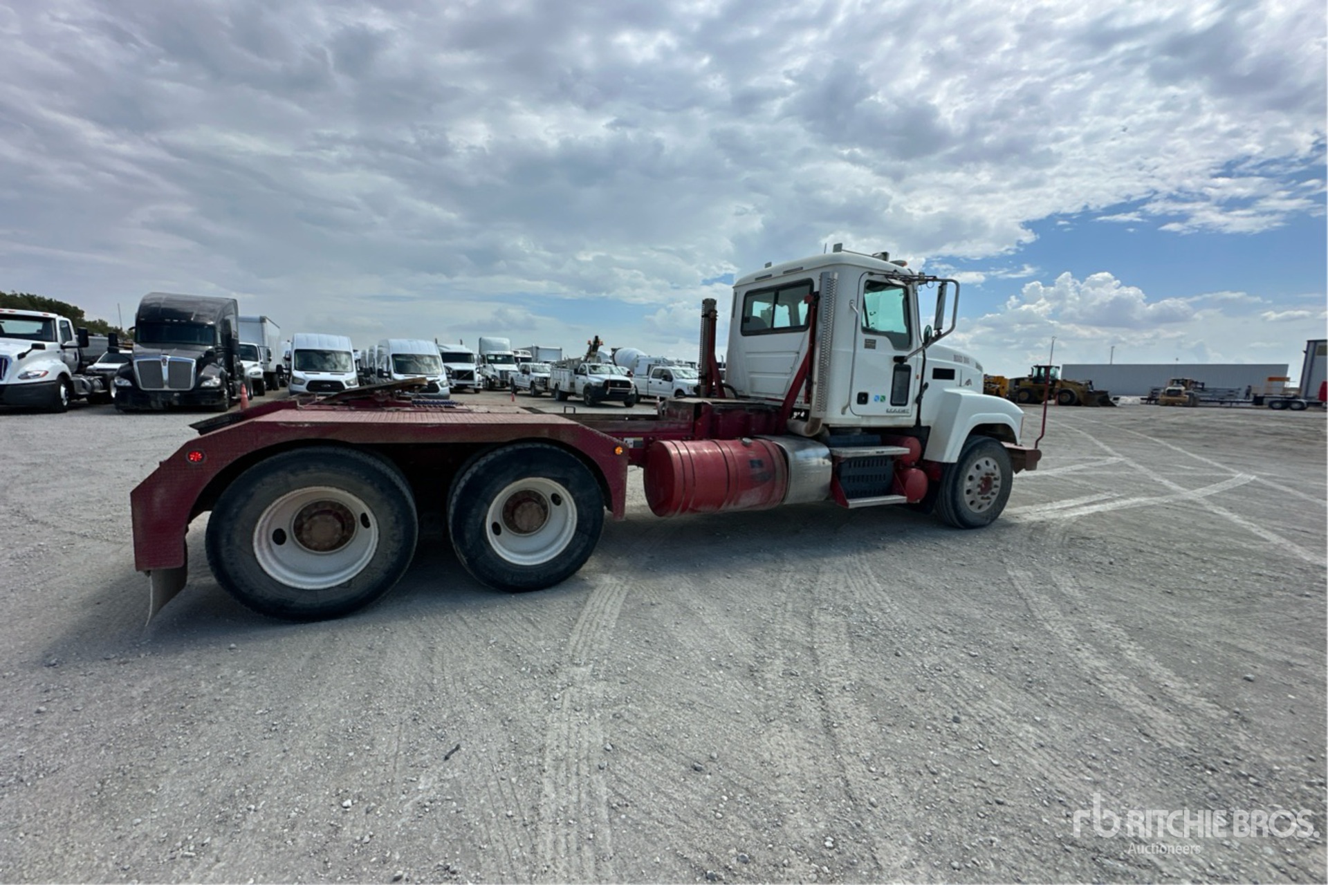 2015 Mack 6x4