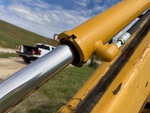 Hydraulics with Bucket Cylinder