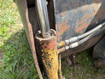Hydraulics with Multi Purpose Bucket Cylinders