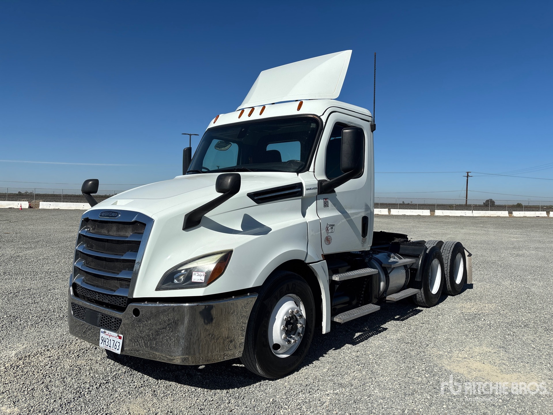 2019 Freightliner CASCADIA 126