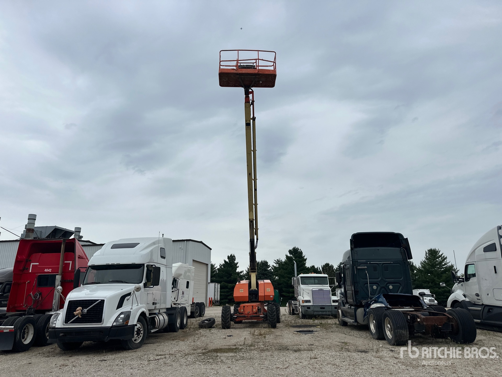 2014 JLG 800S