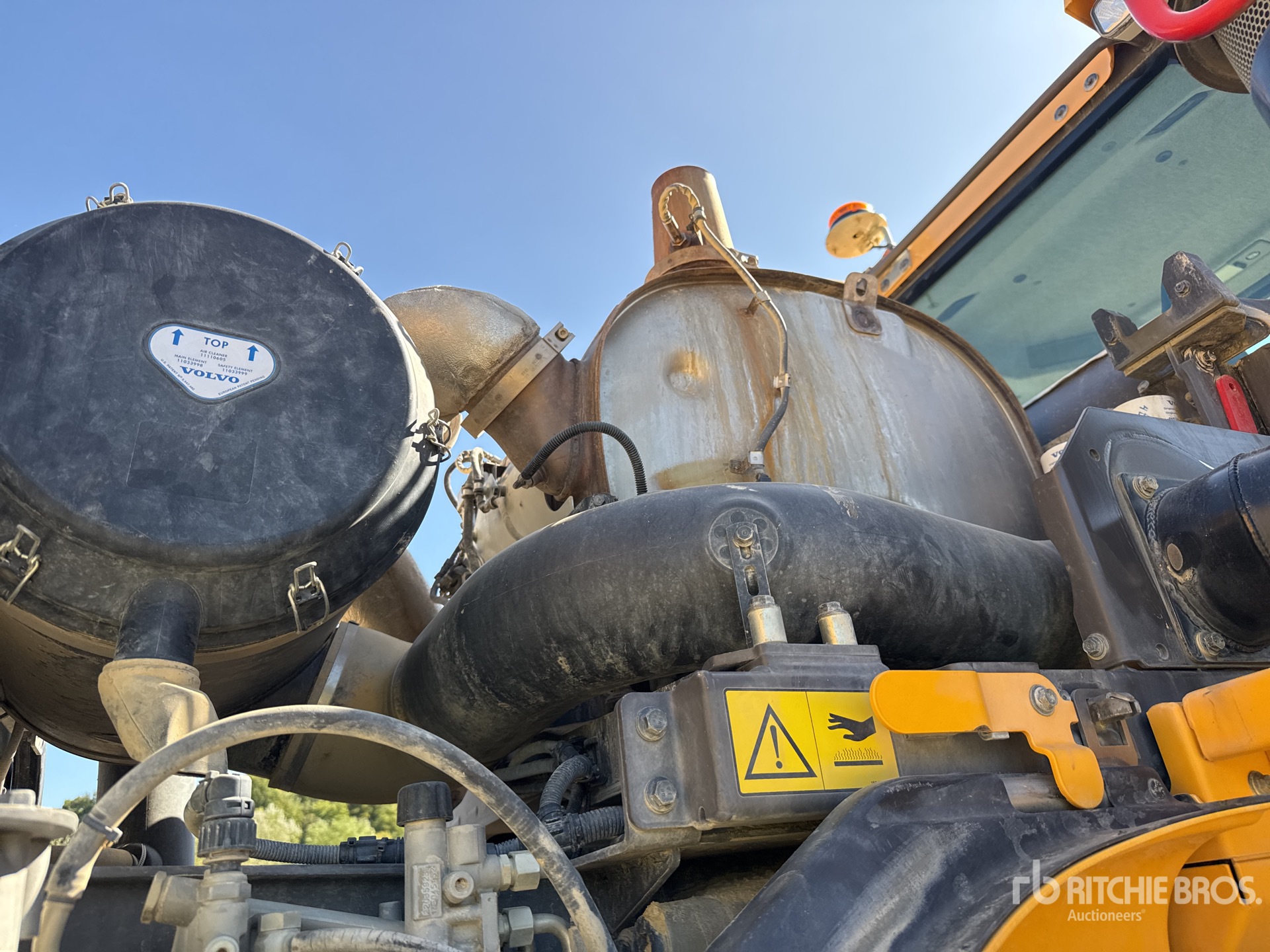 2017 Volvo L150H