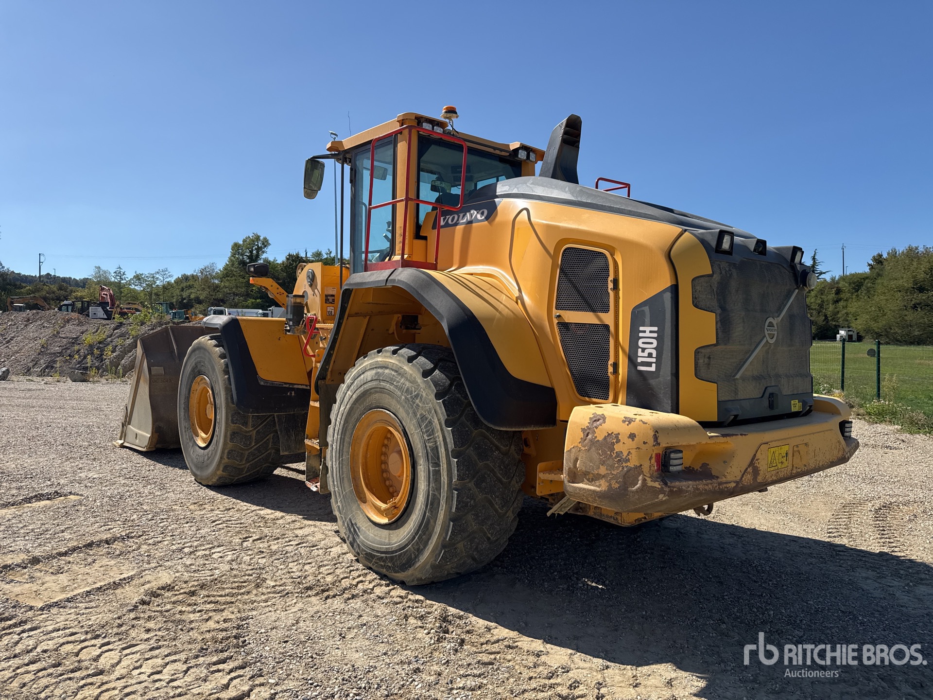 2017 Volvo L150H