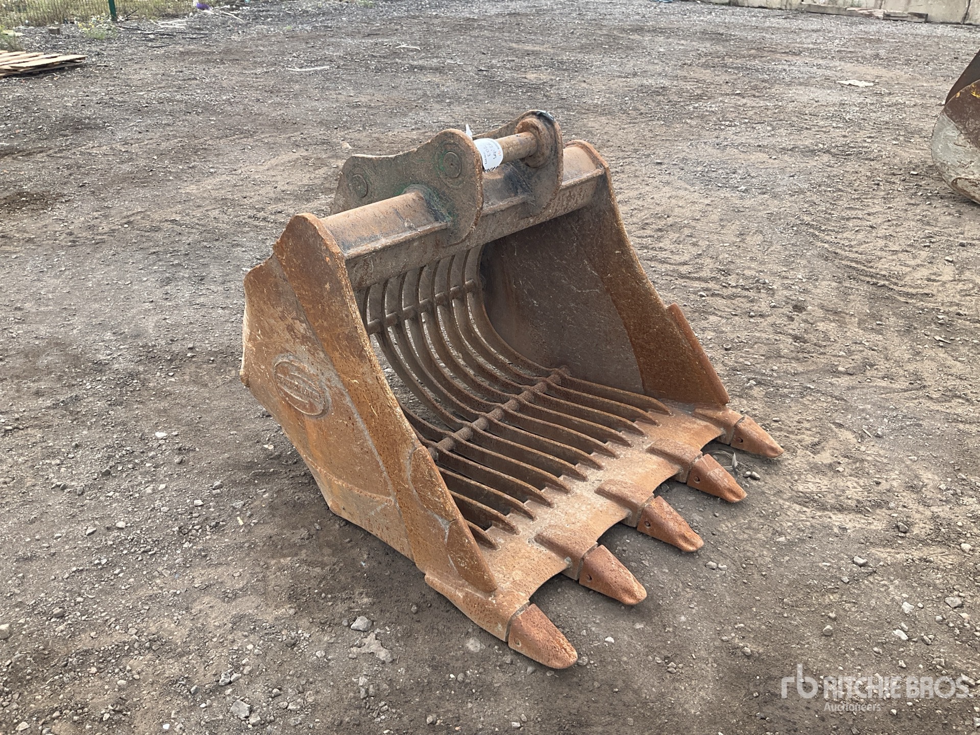 Strickland 1200 mm Skeleton
