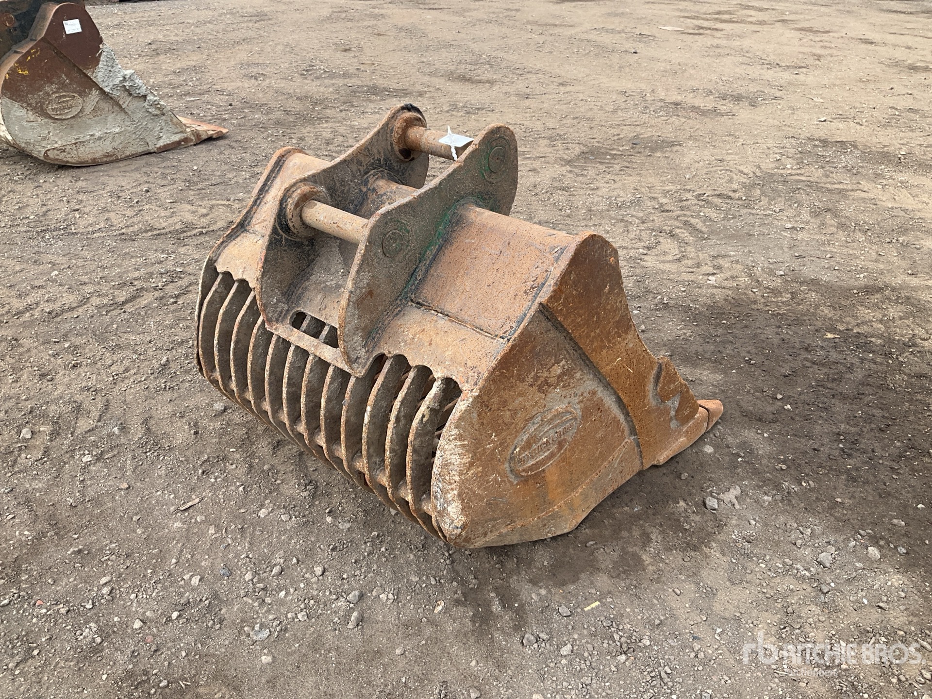 Strickland 1200 mm Skeleton