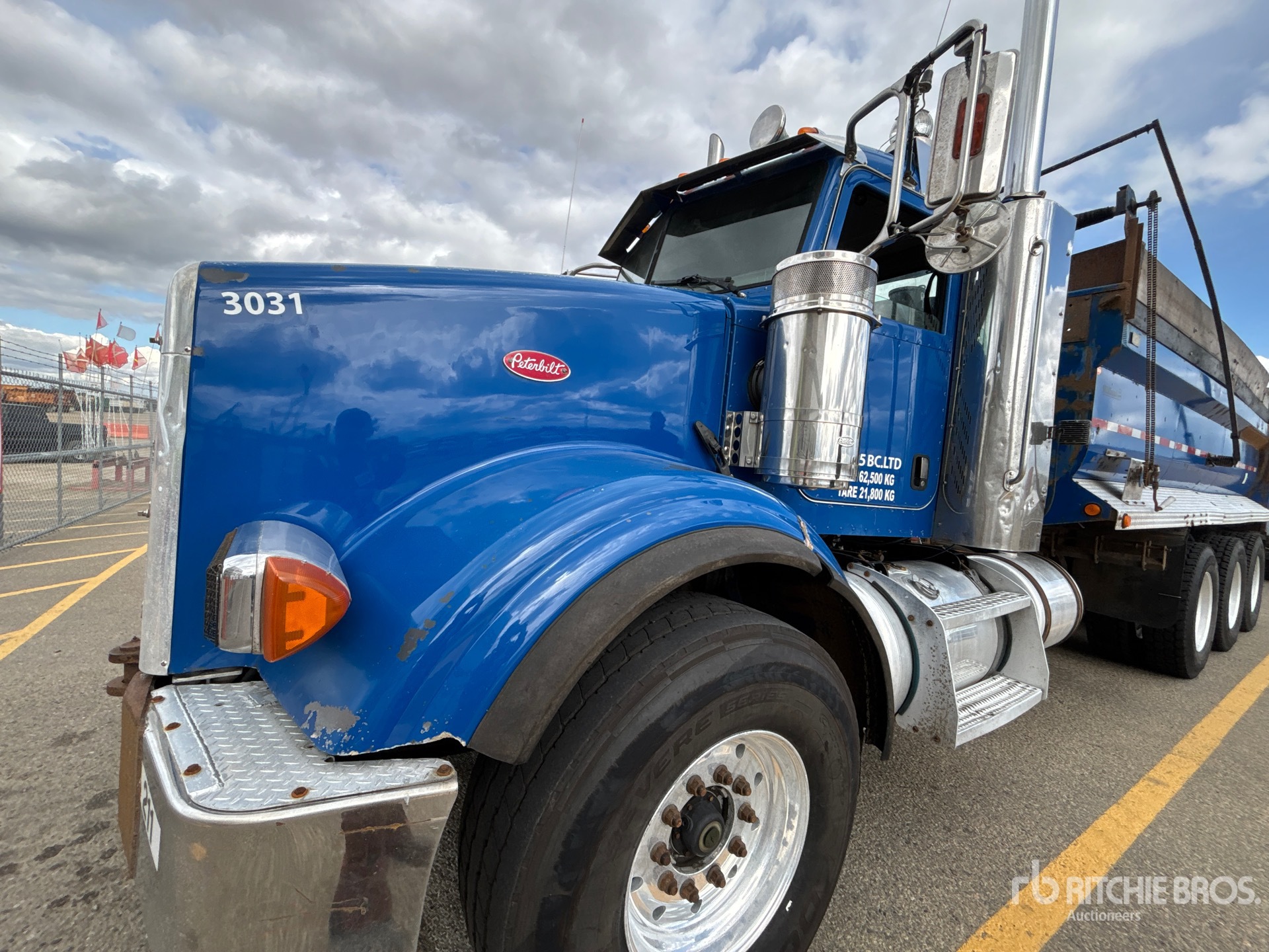 2007 Peterbilt 378