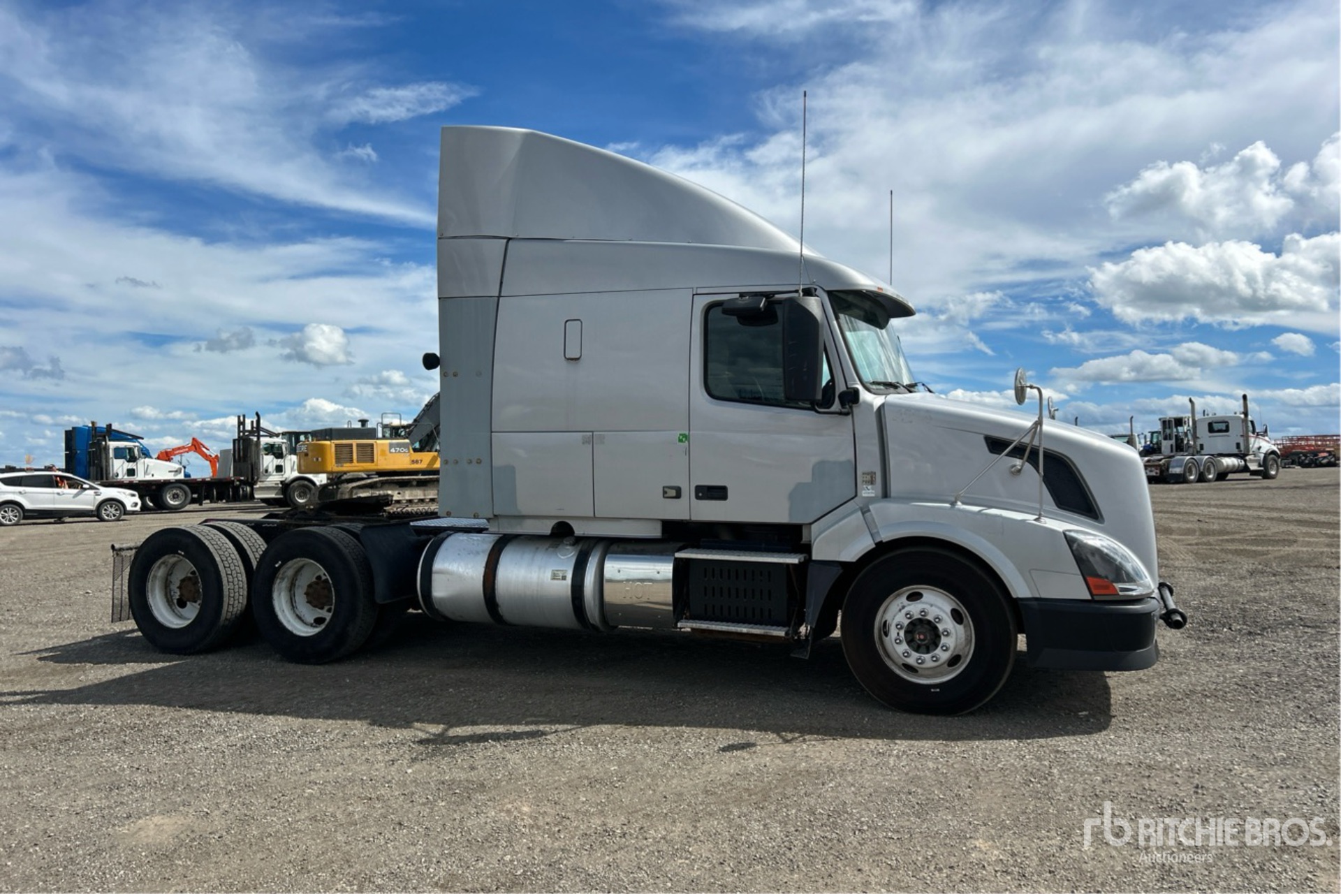 2015 Volvo VNL