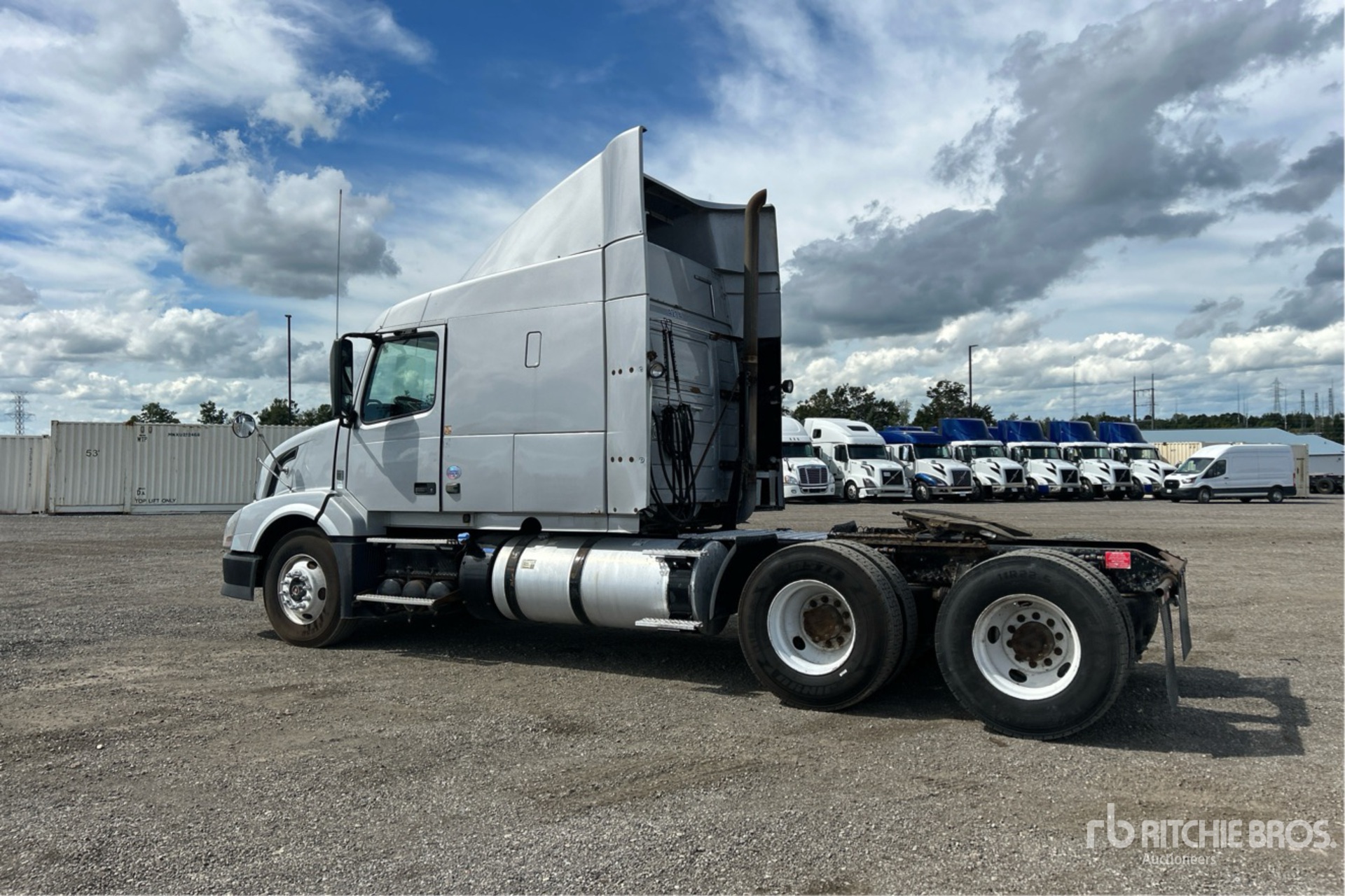 2015 Volvo VNL