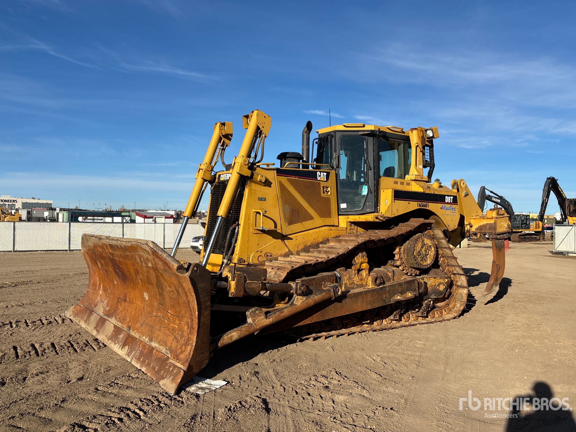 Photo of 2005 Caterpillar D8T