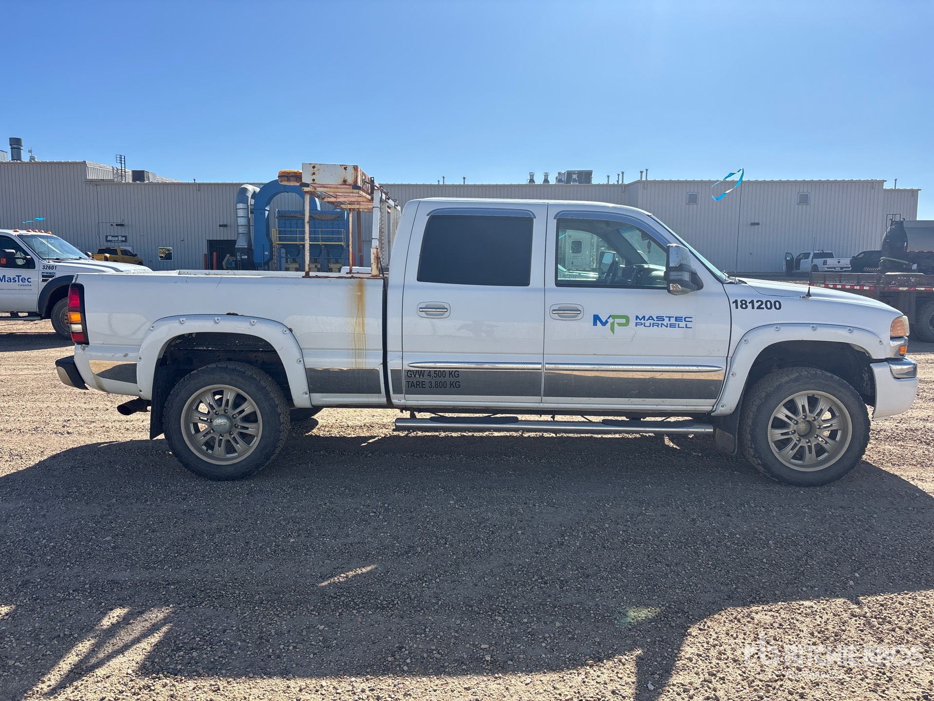 2005 GMC SIERRA 1500 HD