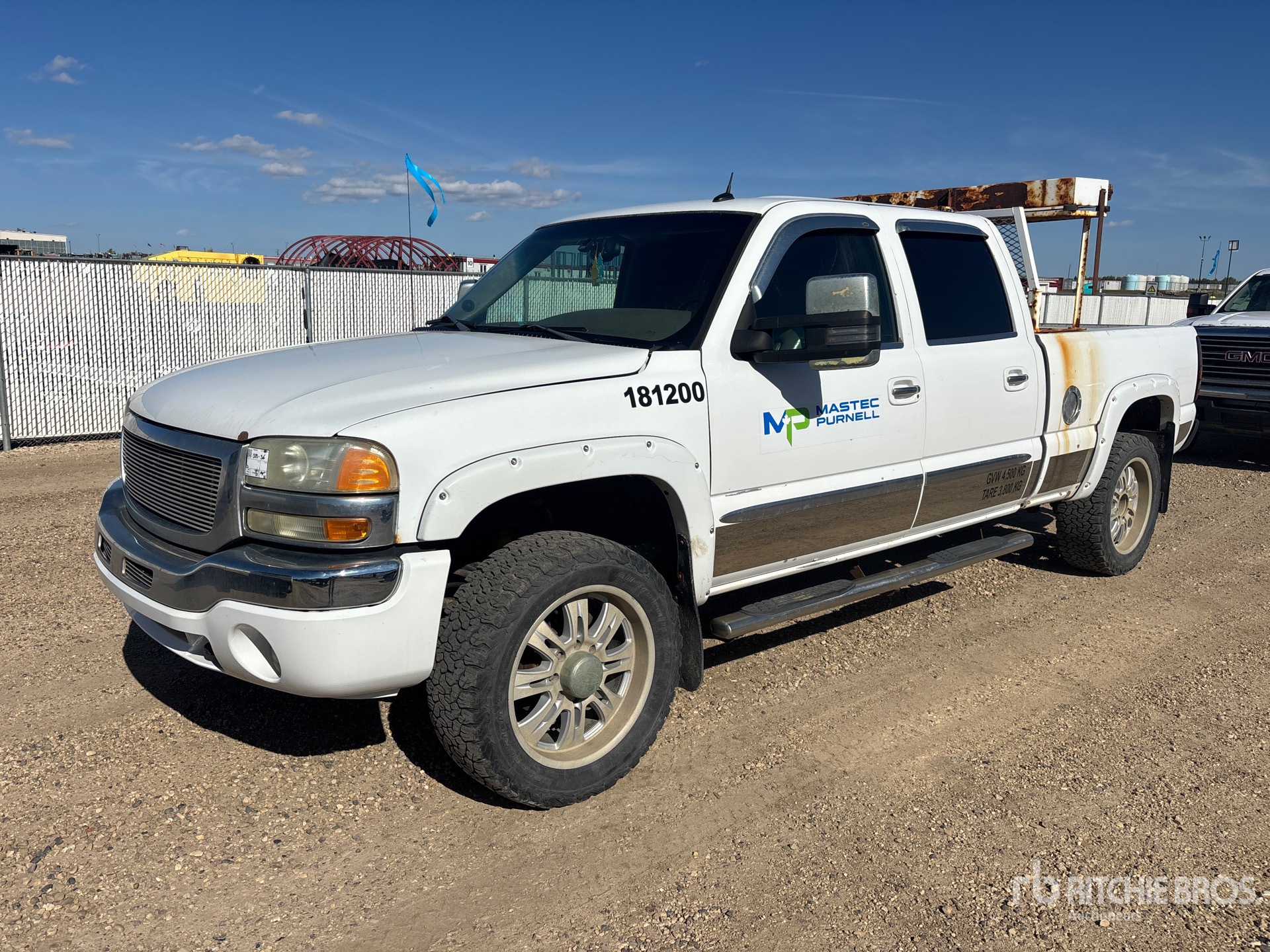 2005 GMC SIERRA 1500 HD