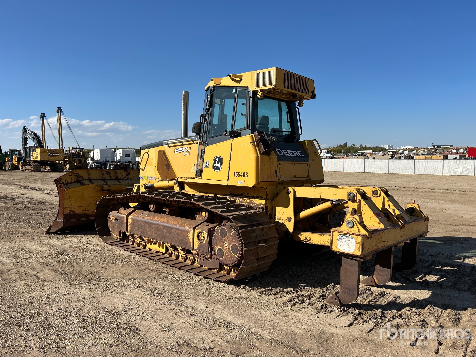 2012 John Deere 850J WLT