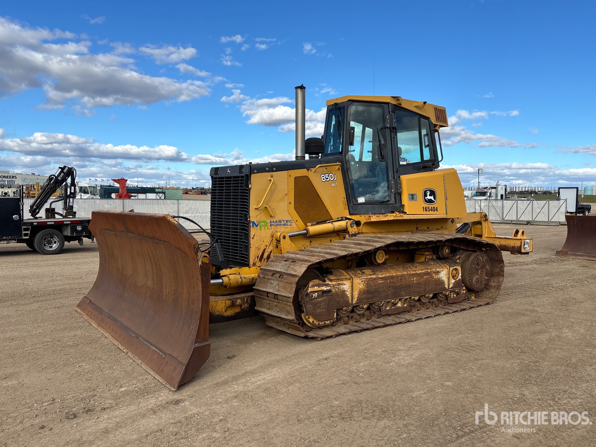 Photo of 2012 John Deere 850J WLT