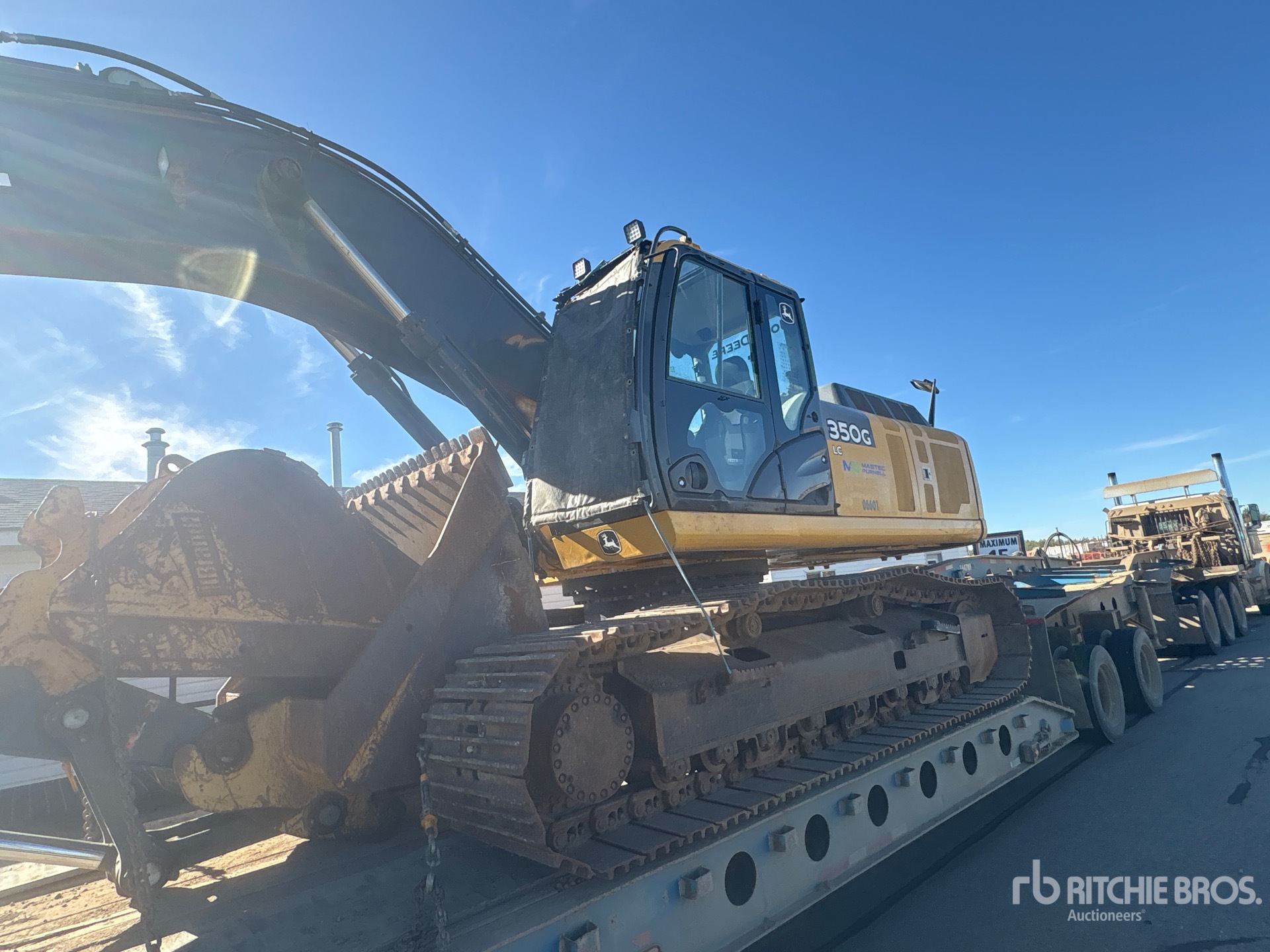 2015 John Deere 350G LC