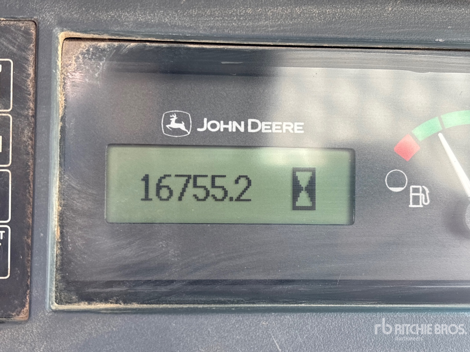 2016 John Deere 328E