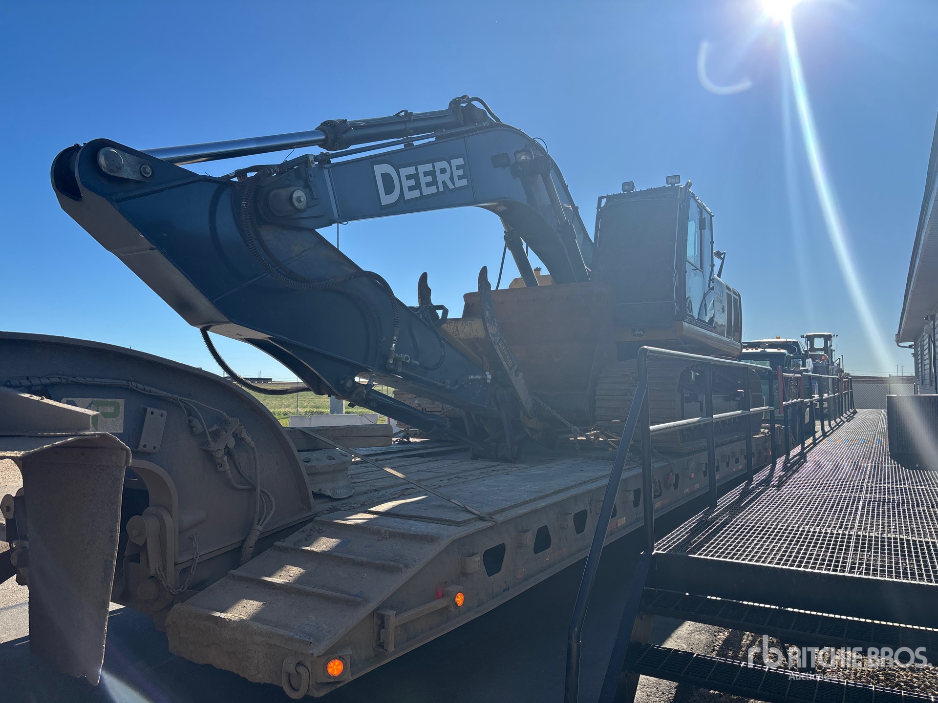 2015 John Deere 290G LC