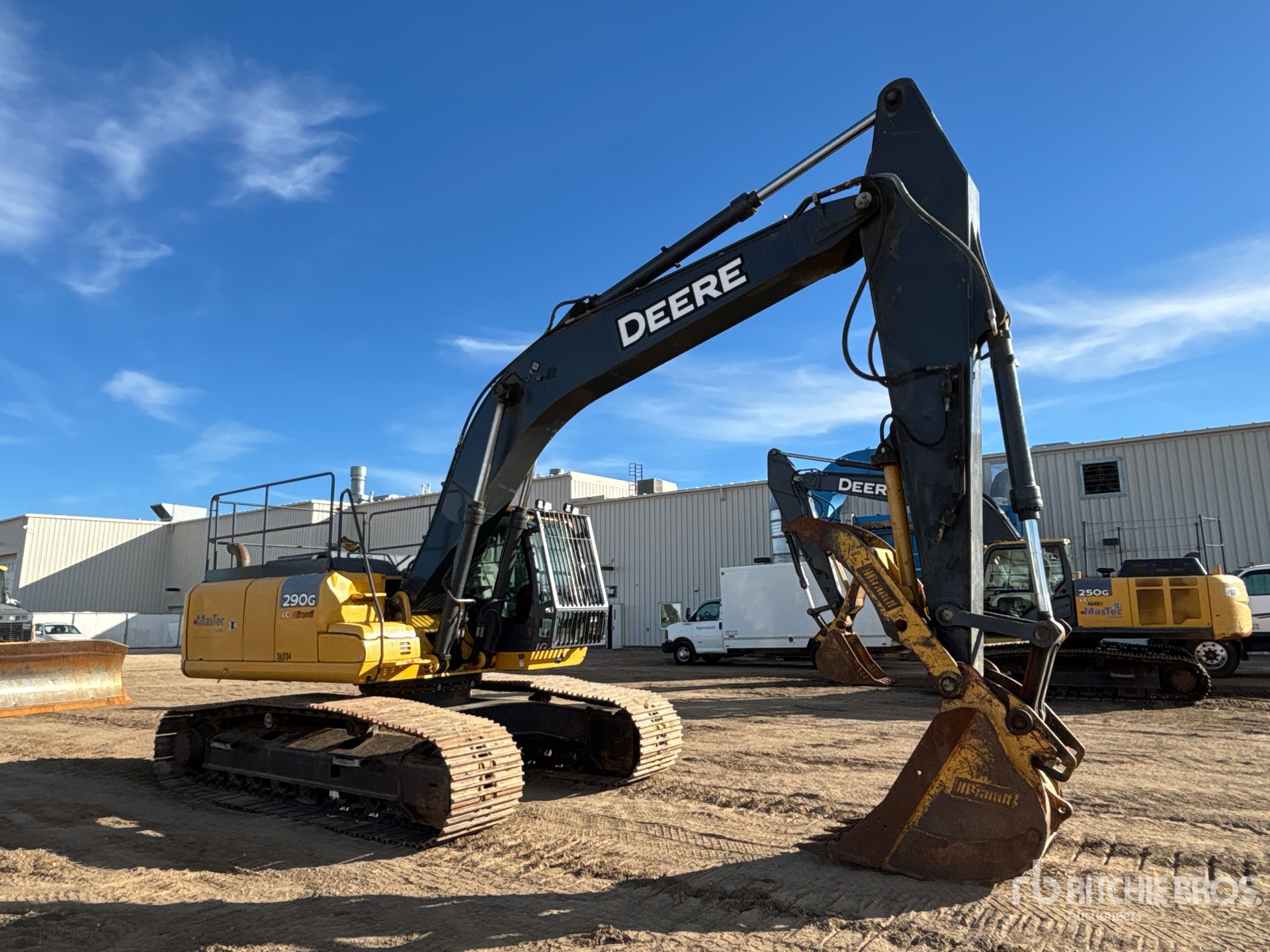 2014 John Deere 290G LC
