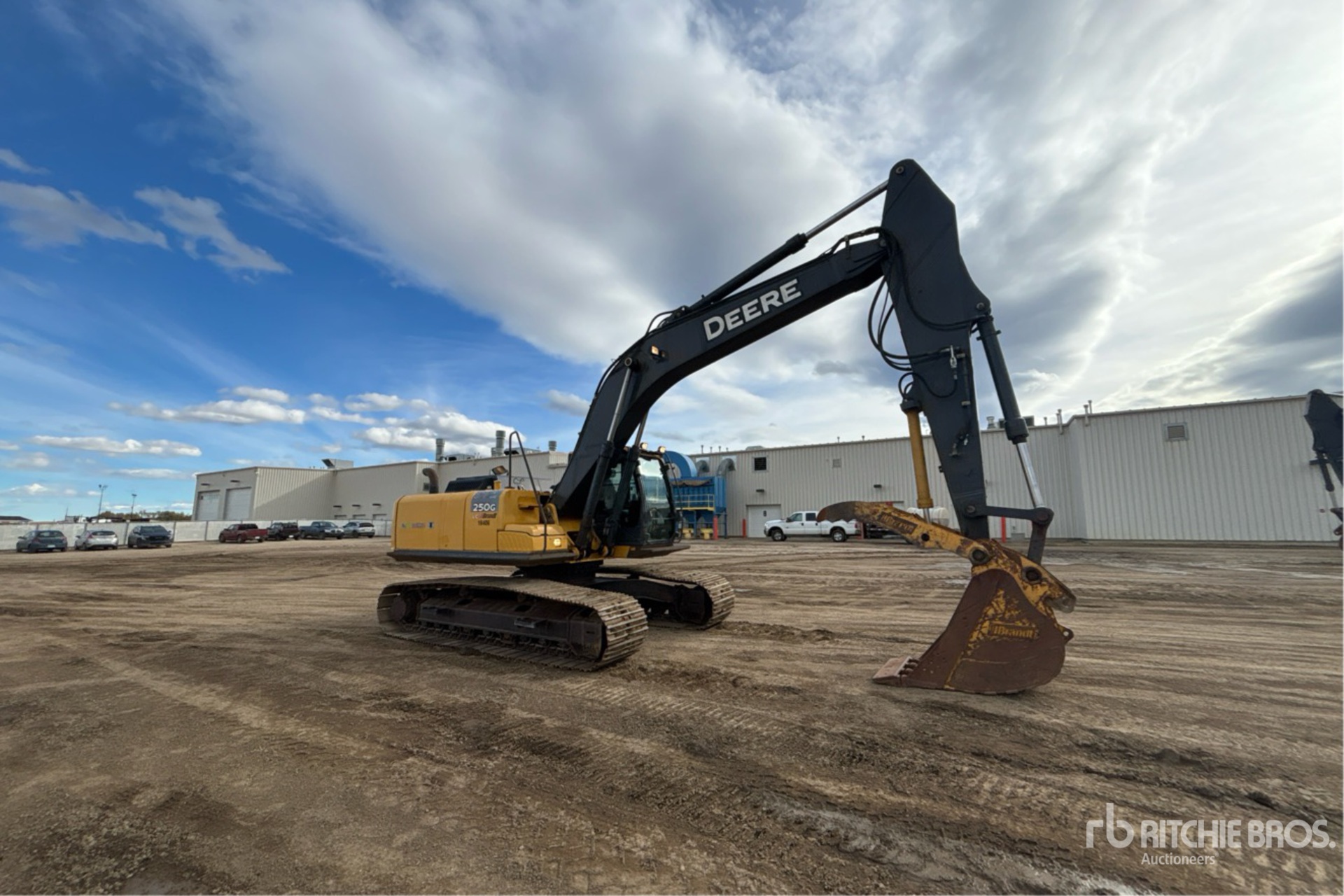 2012 John Deere 250G LC