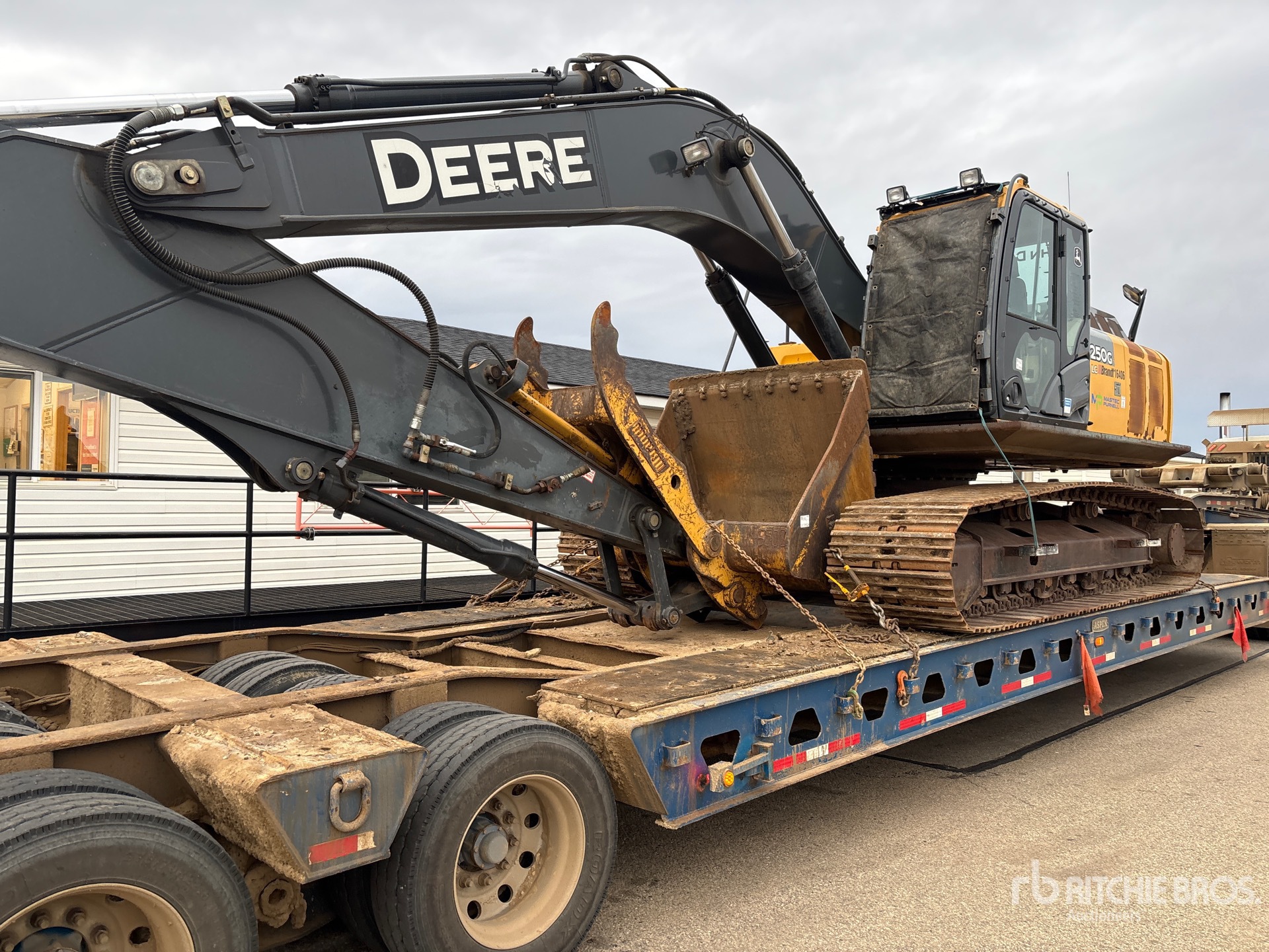2012 John Deere 250G LC