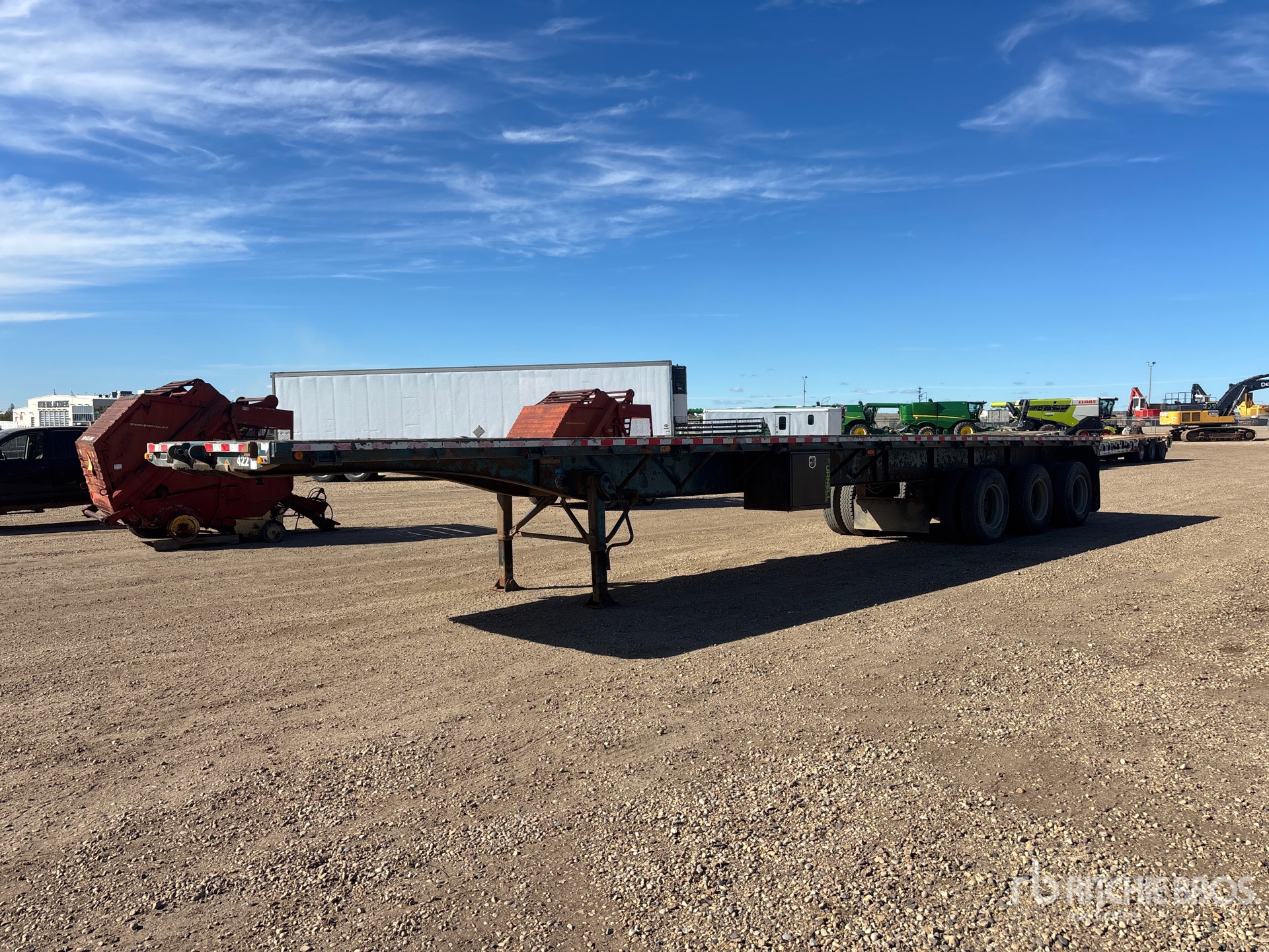 Photo of 1998 Load King  48 ft Tri/A