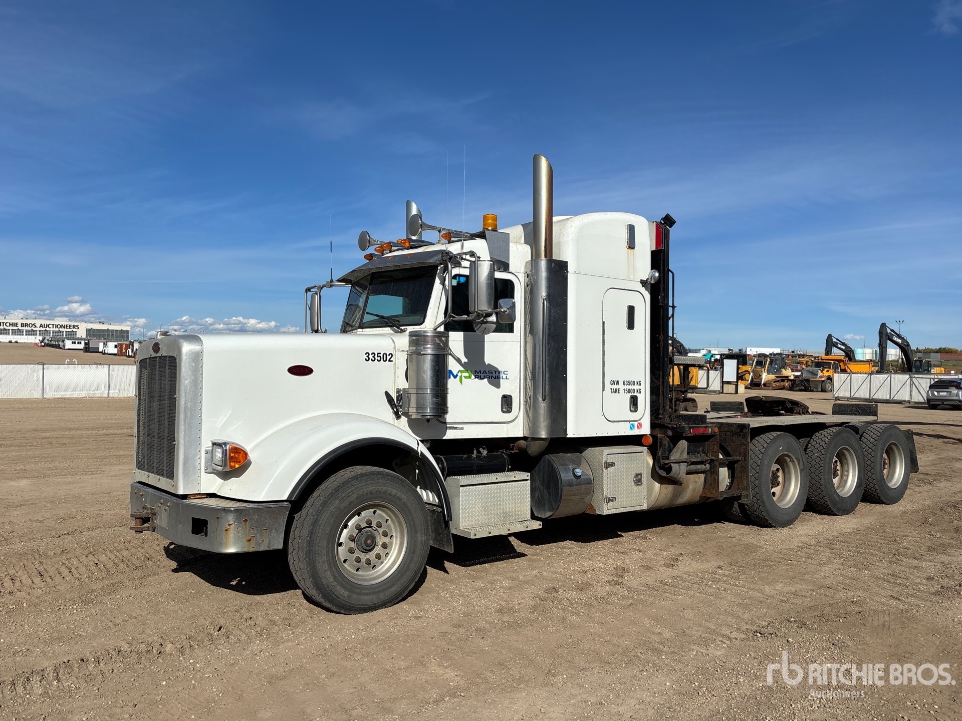 Photo of 2015 Peterbilt 367