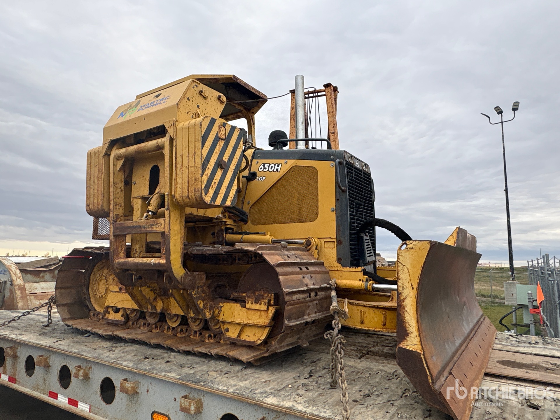 2003 John Deere 650H LGP