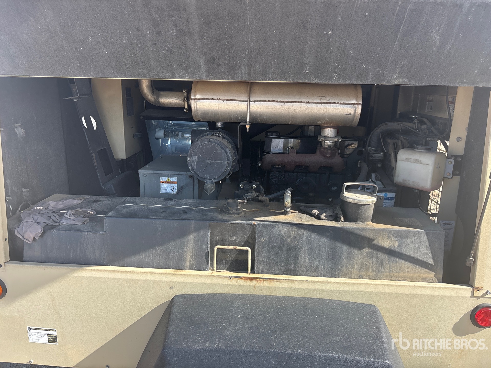 2012 Doosan Portable Power L20MH