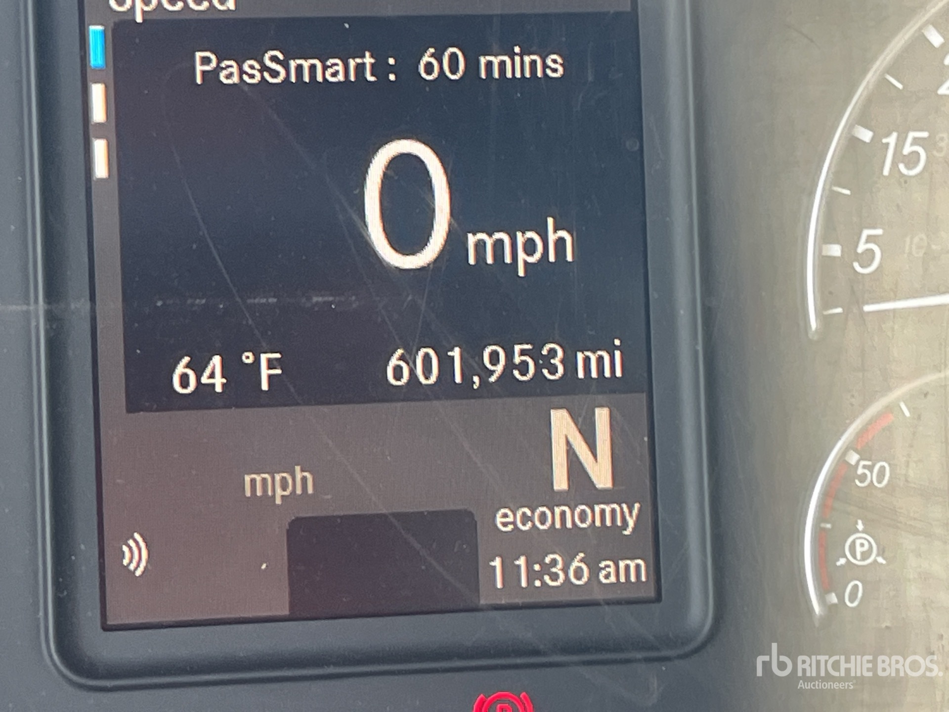 2021 Freightliner CASCADIA 126