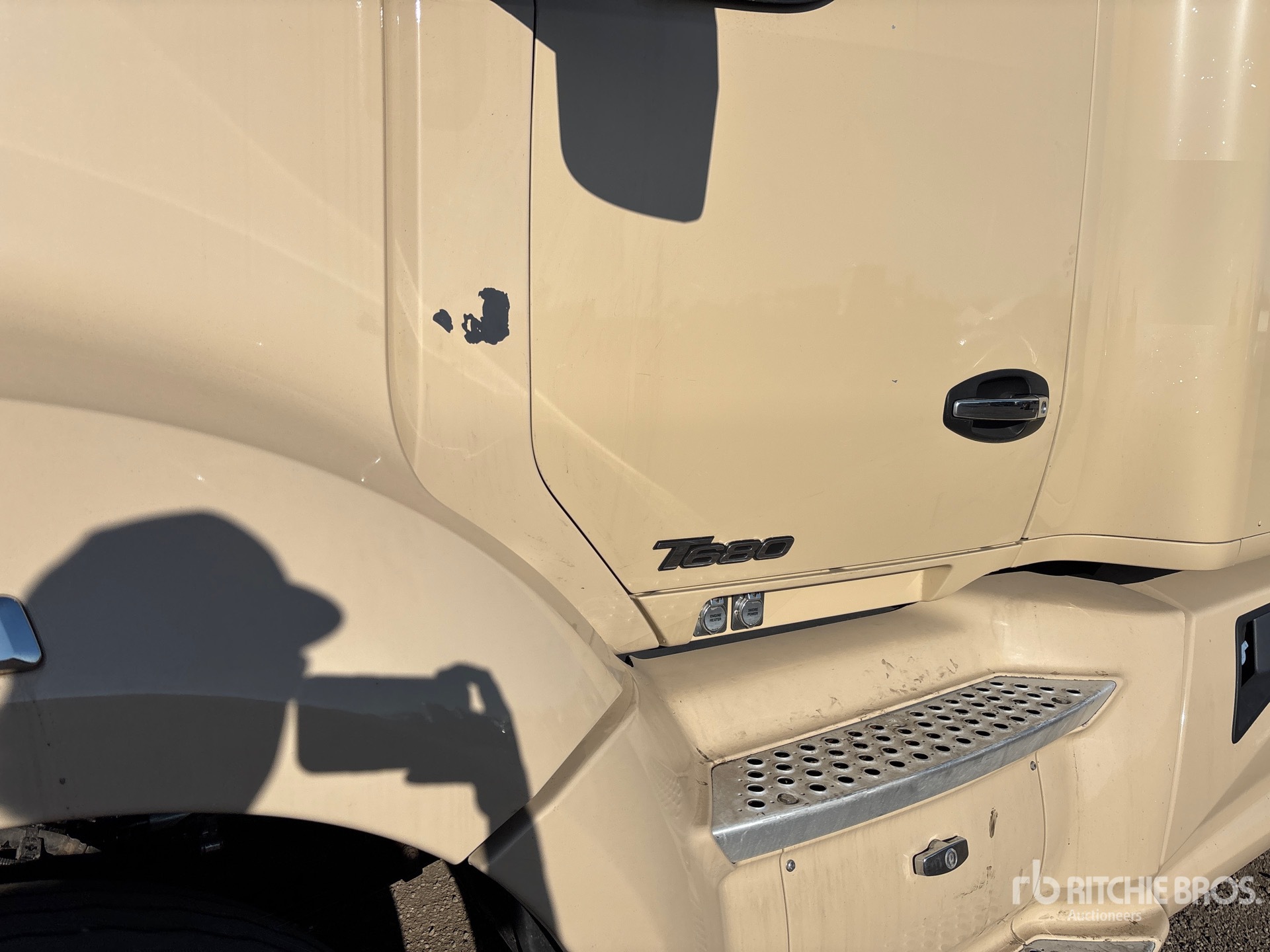 2021 Kenworth T680
