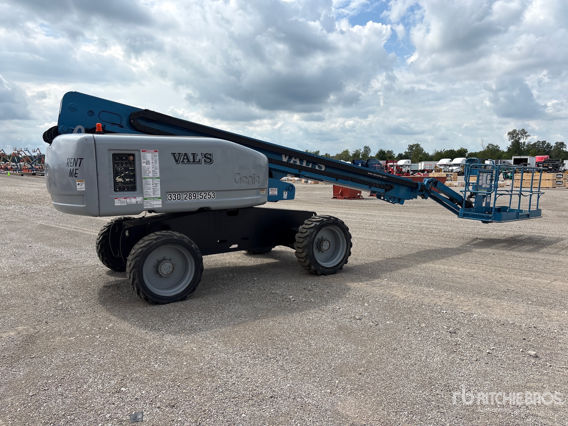 2012 Genie S-65