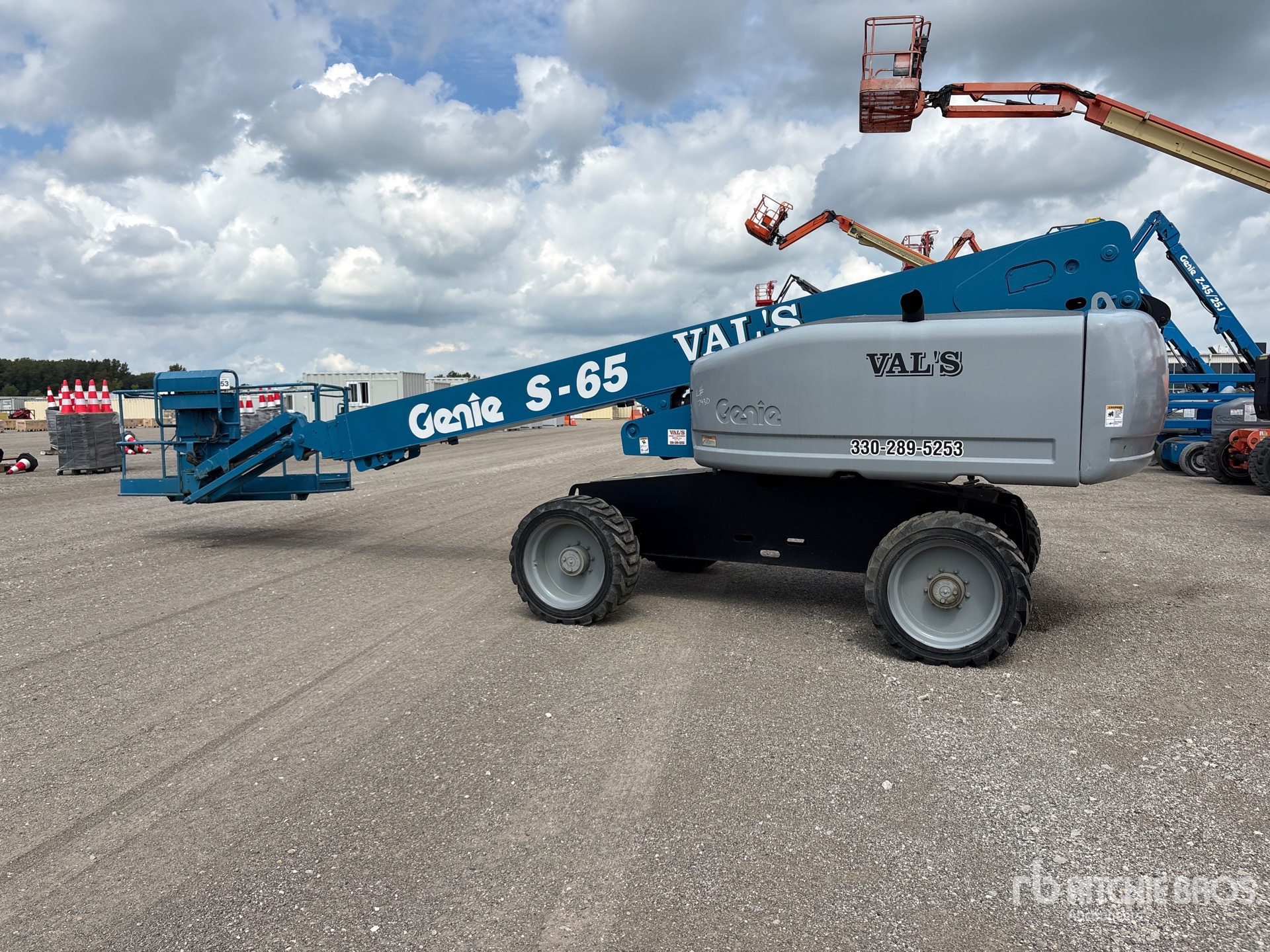 2012 Genie S-65