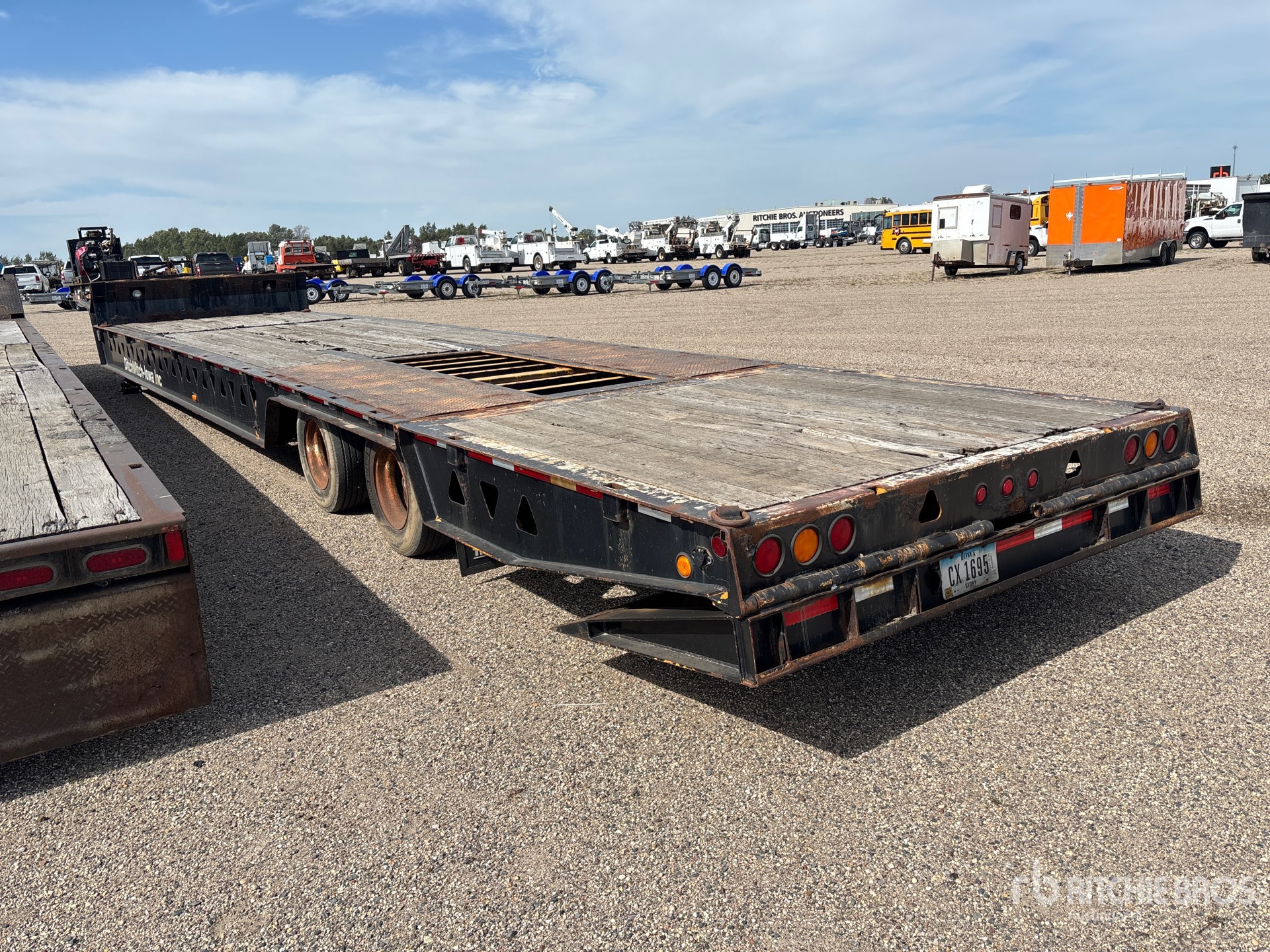 2012 Trail King TK70HT-482
