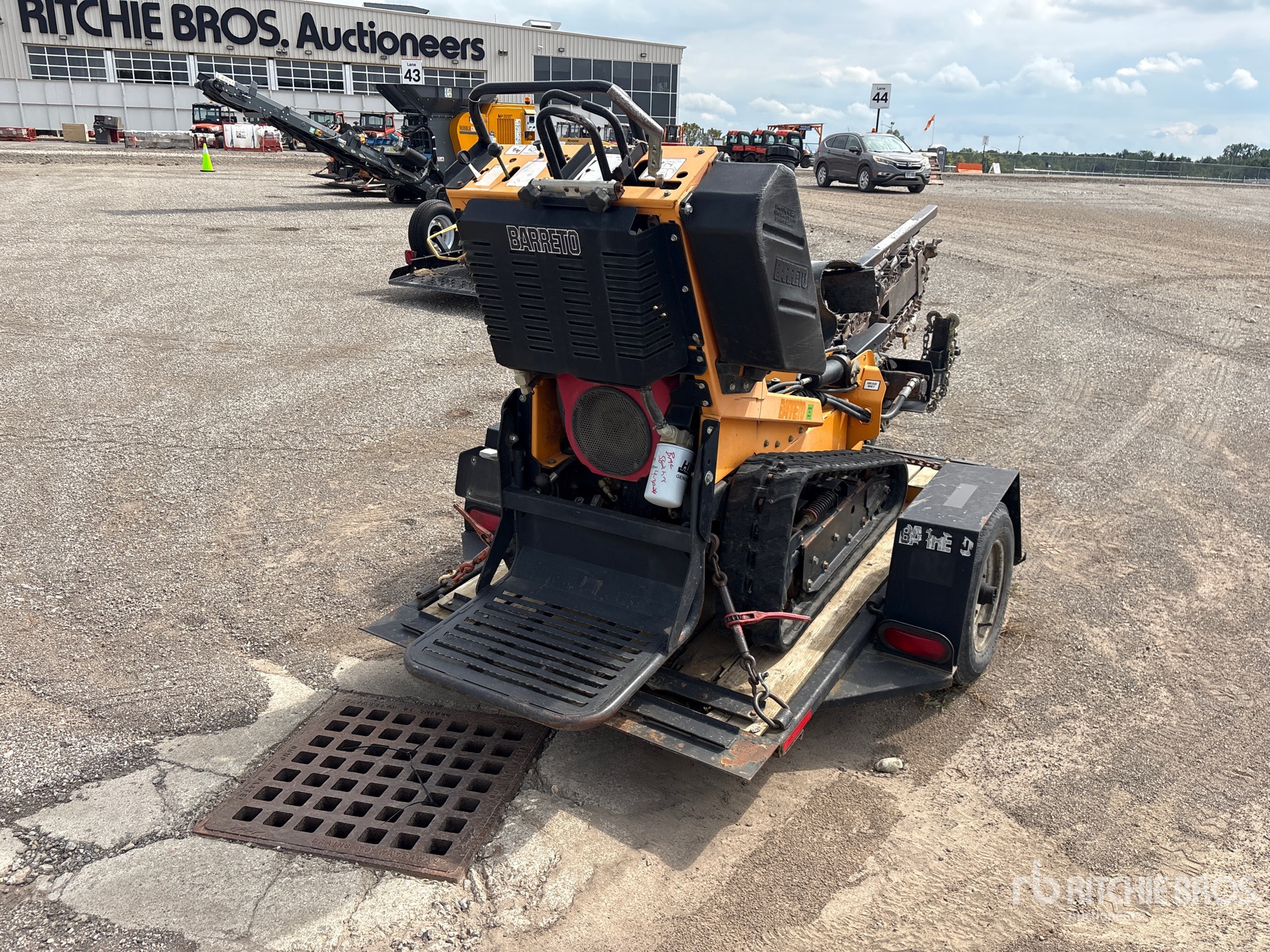 Barreto TRACKED W/2018 BARRETO TRAILER