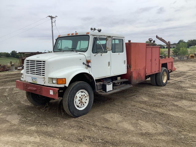 1990 International 4800 4x4 Crew Cab Service Truck