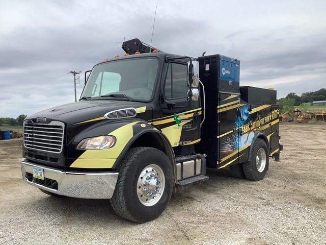 2012 Freightliner M2 106 4x2 Service Truck