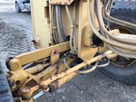 Chassis with Front Axle Oscillating Pin