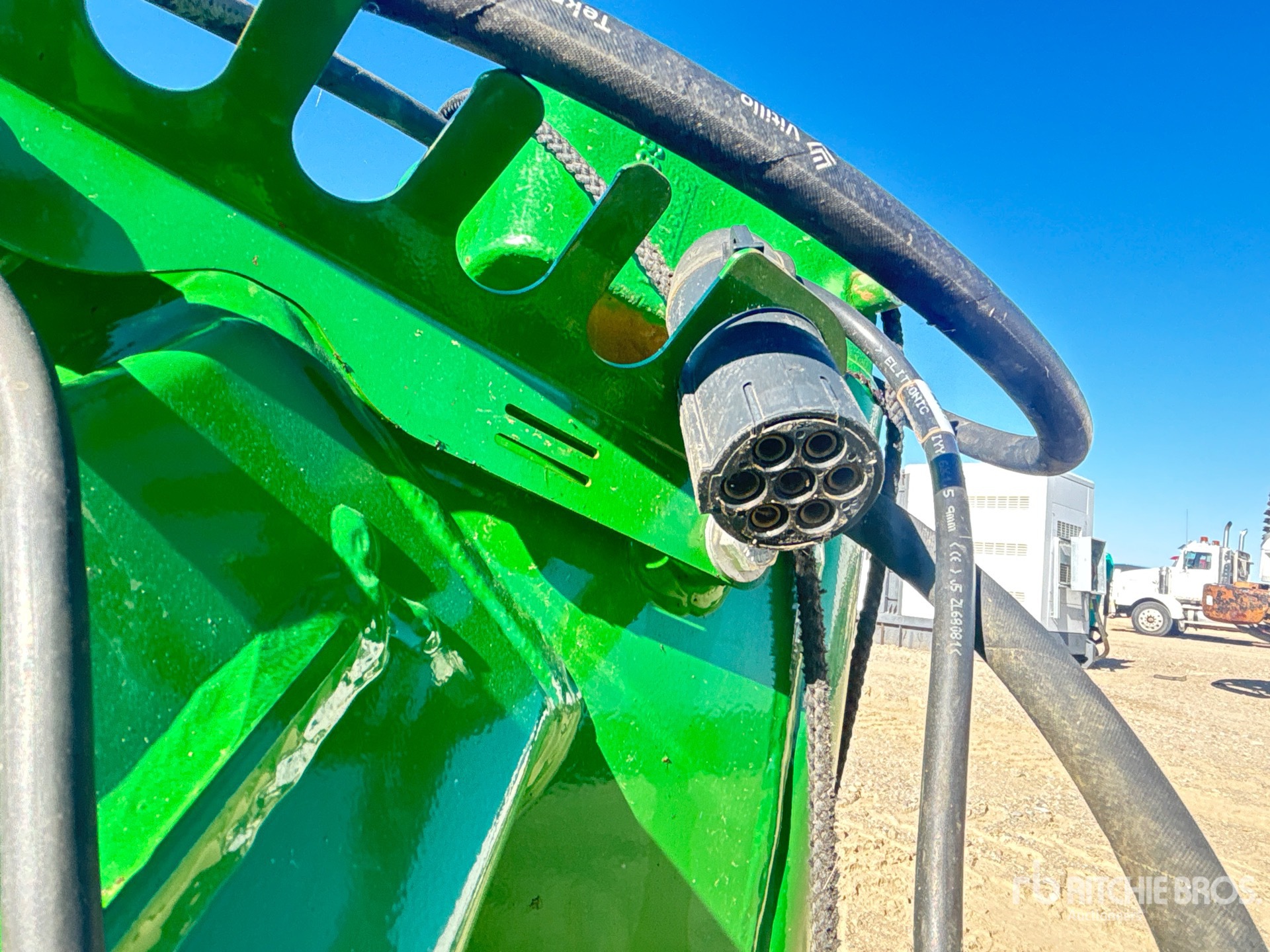 John Deere 280