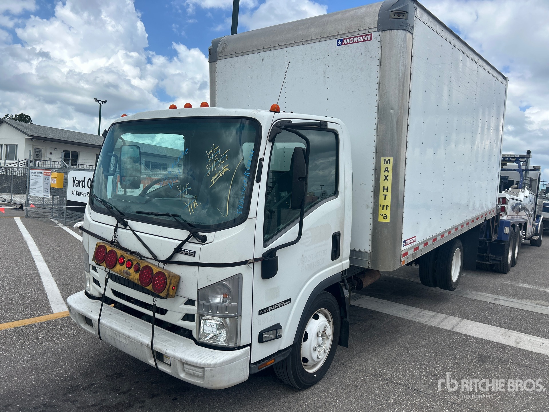 2019 Isuzu NPR