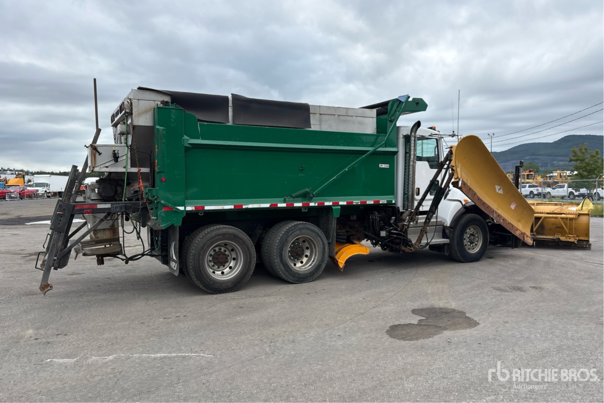 2019 Kenworth T440