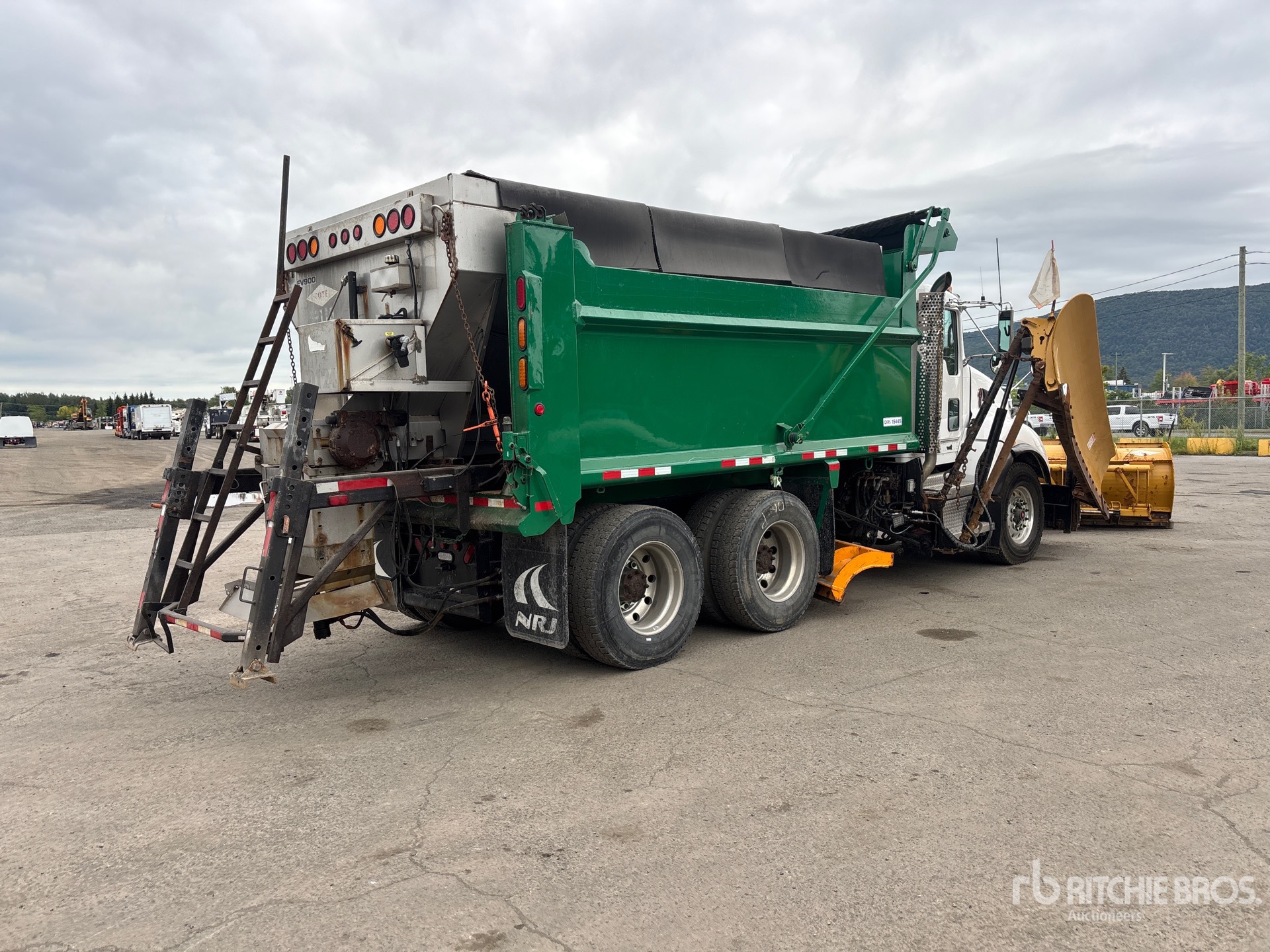 2019 Kenworth T440