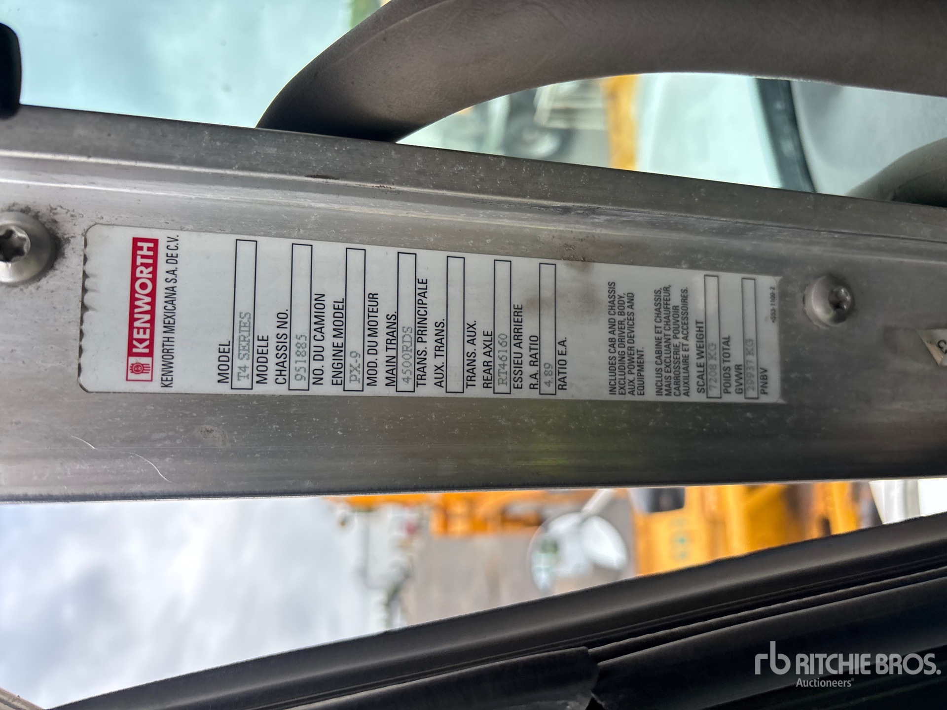 2019 Kenworth T440