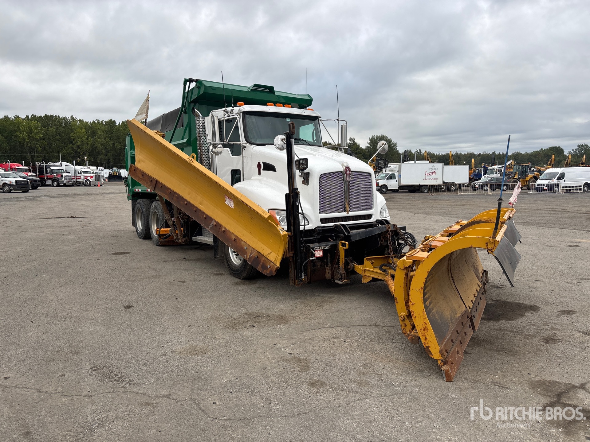 2019 Kenworth T440