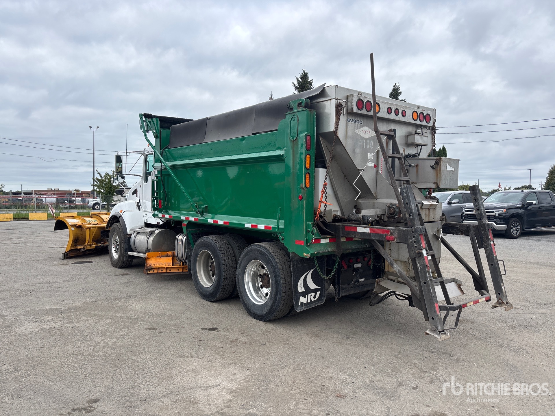 2019 Kenworth T440