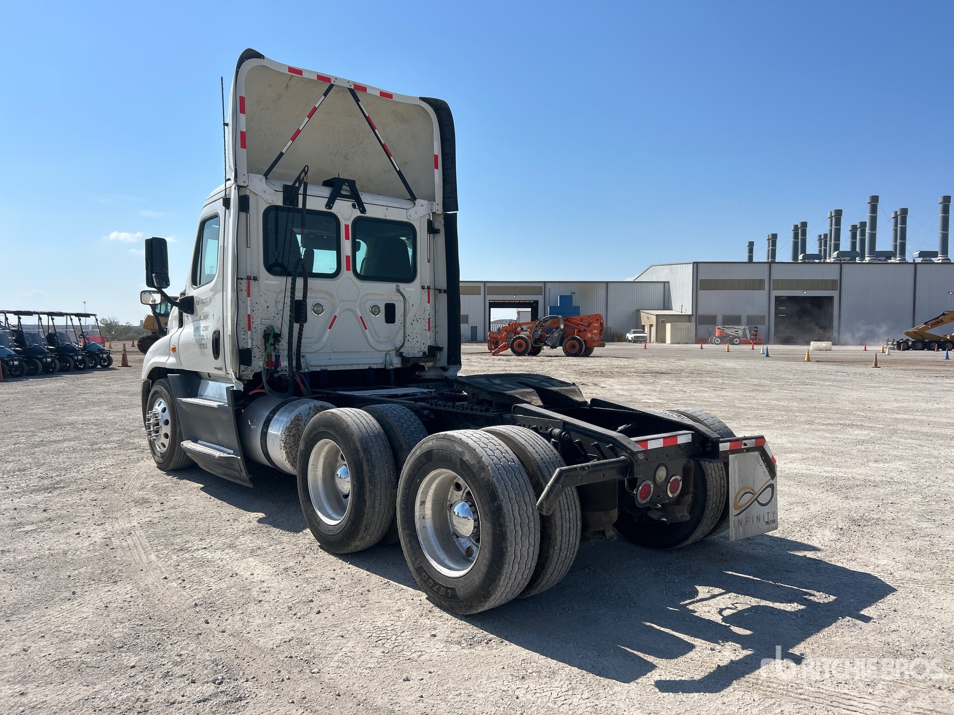 2016 Freightliner CASCADIA 125