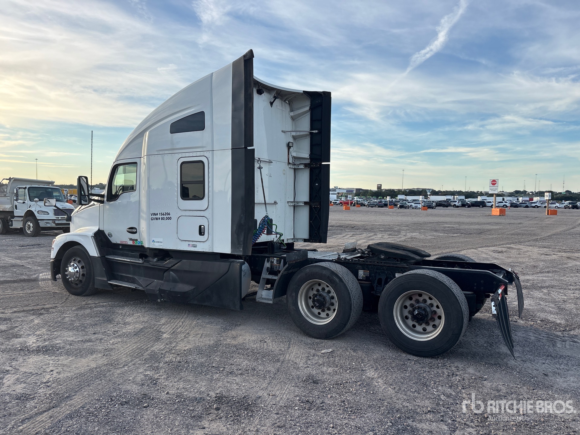2022 Kenworth T680