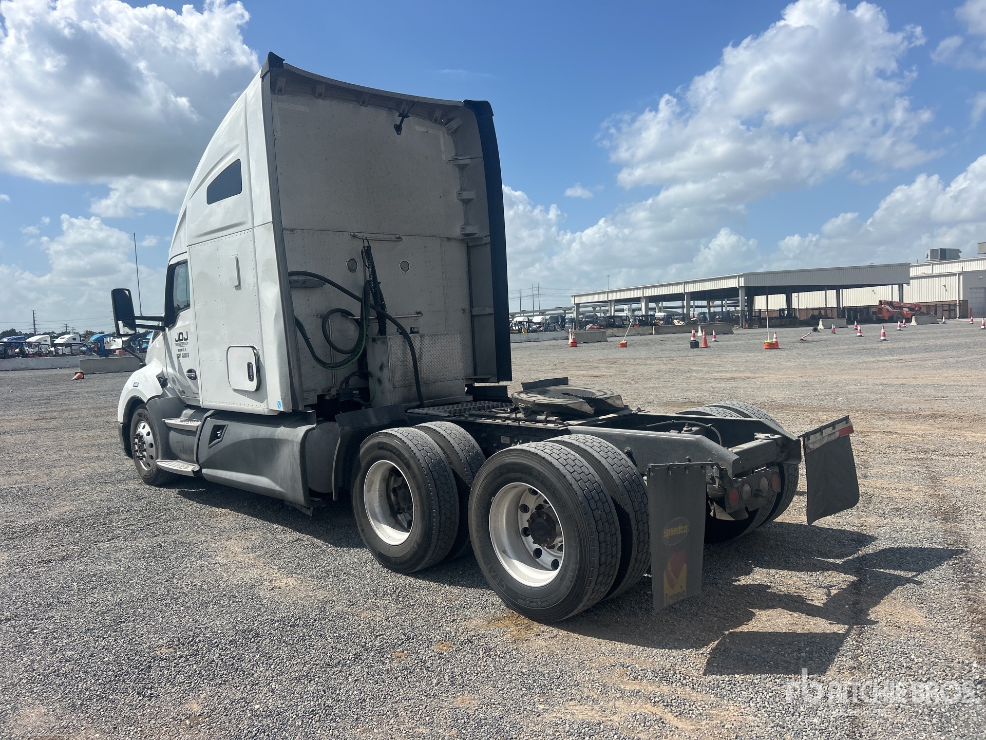 2020 Kenworth T680