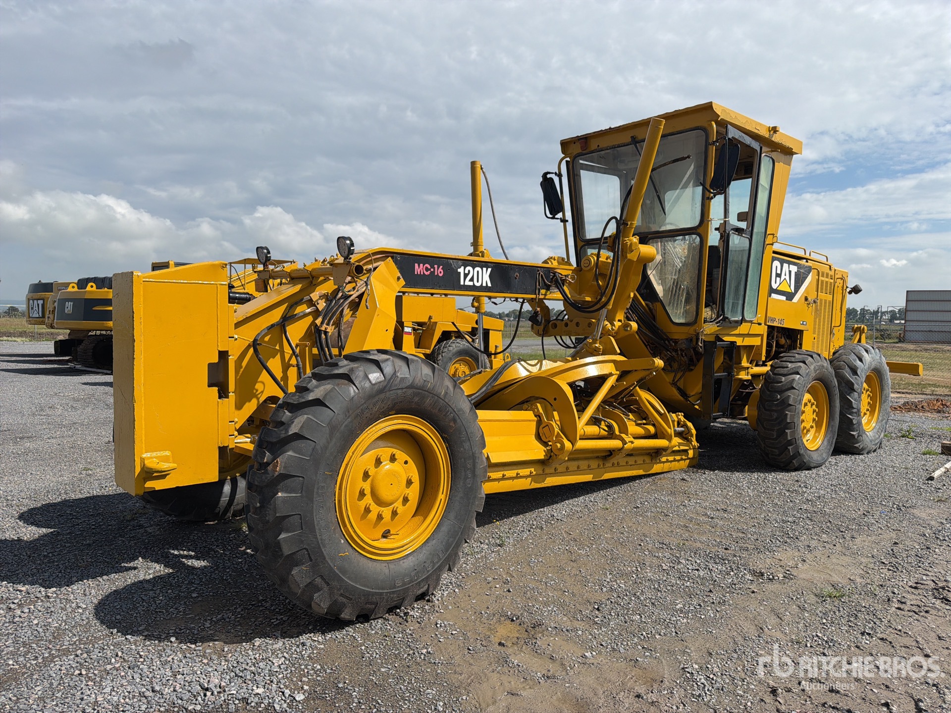 Photo of 2011 Caterpillar 120K