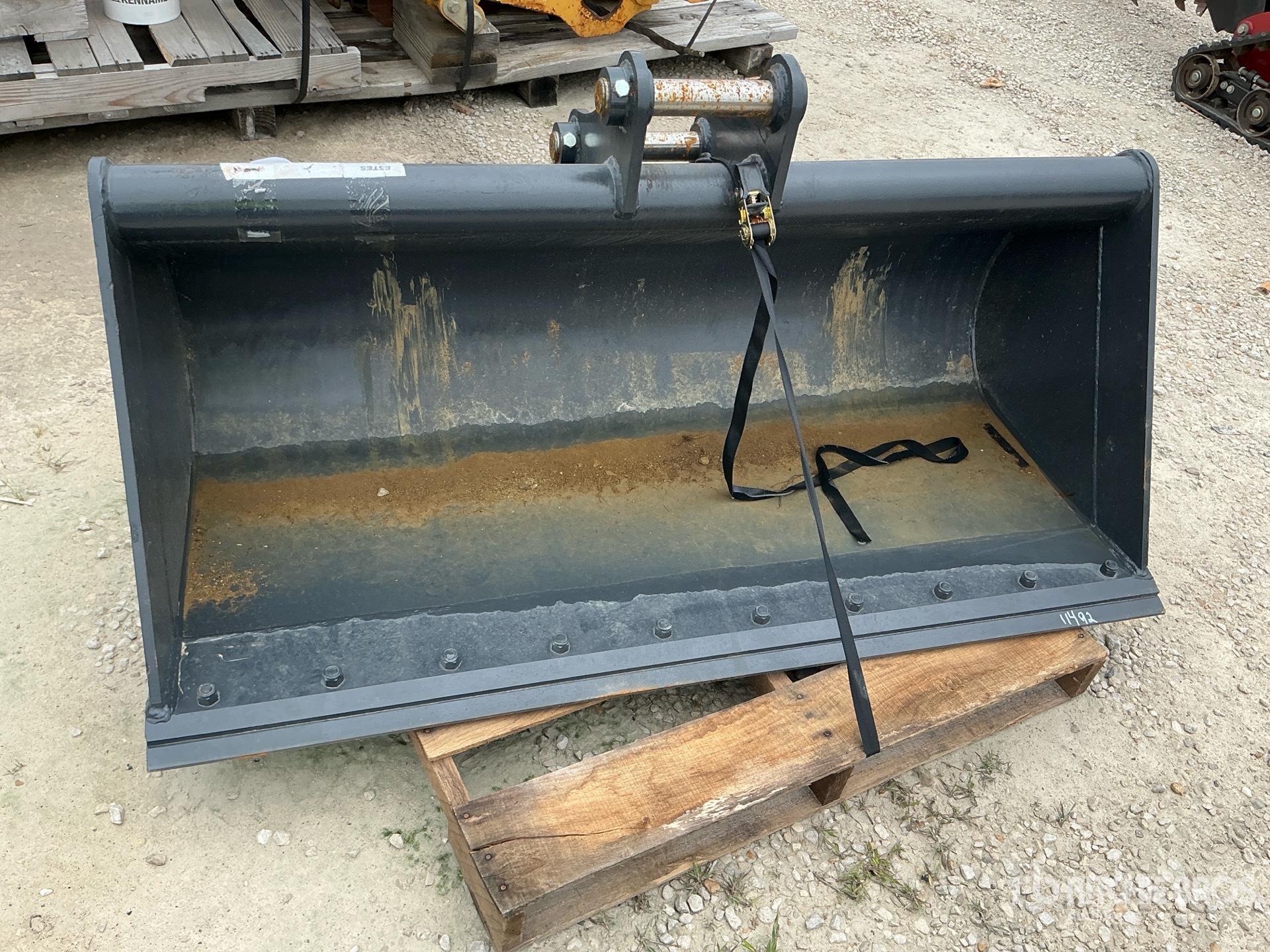 Gentech 60 in Ditching (Unused)