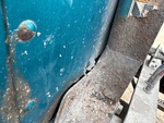 4 Underbody - Truck with